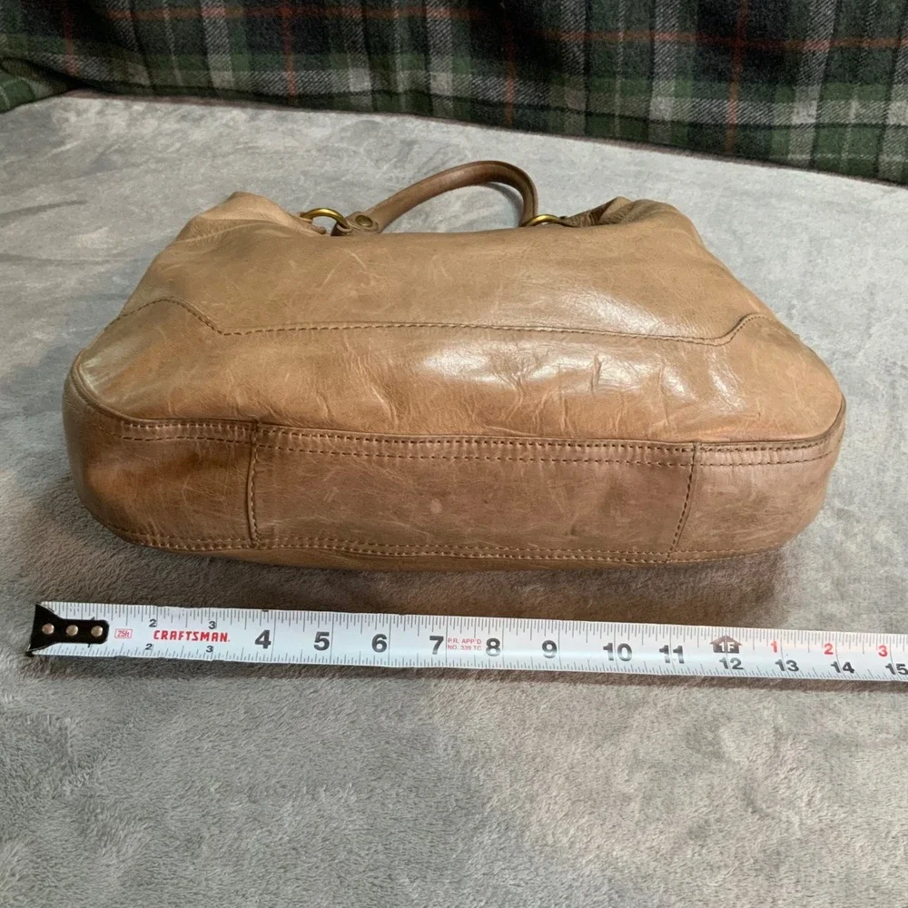 Frye Tan Leather Hobo Shoulder Bag Crossbody Handbag with Brass Hardware